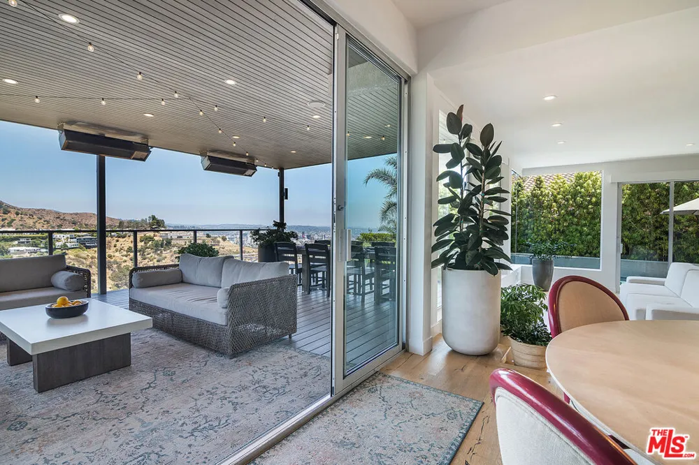 1904 Crescent Heights Boulevard Los Angeles, CA 90069