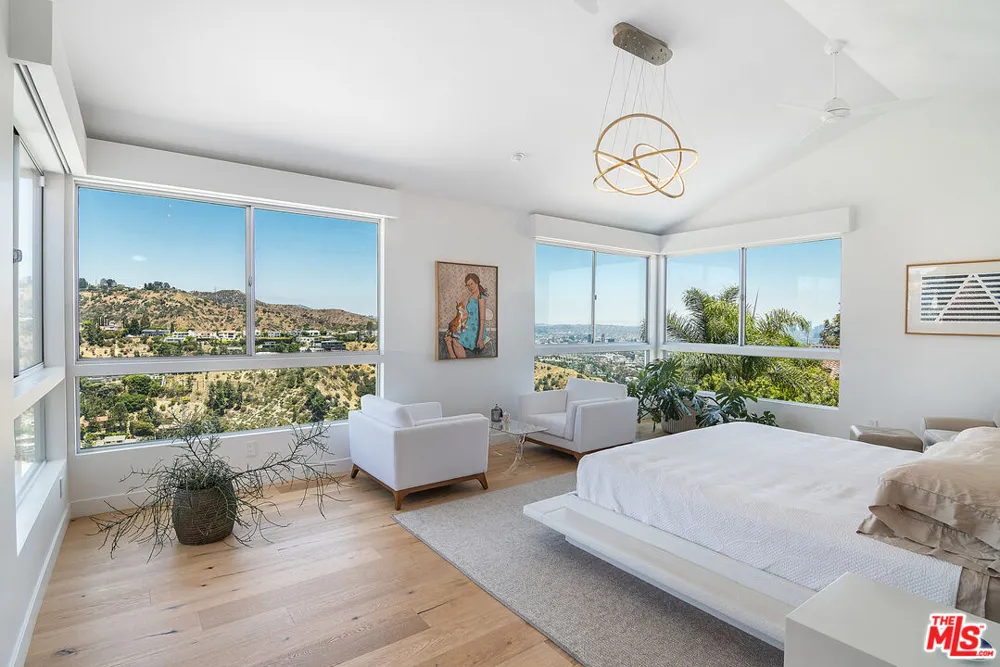 1904 Crescent Heights Boulevard Los Angeles, CA 90069