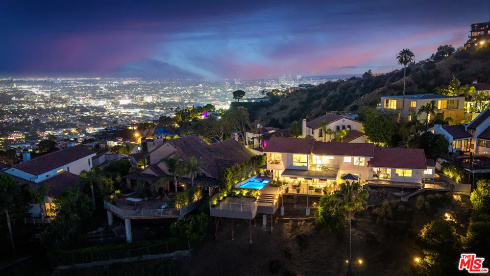 1904 Crescent Heights Boulevard Los Angeles, CA 90069