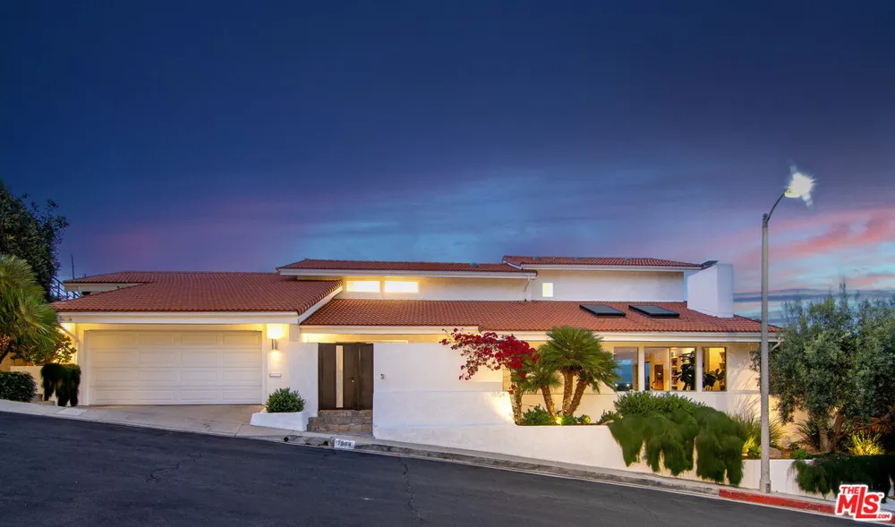 1904 Crescent Heights Boulevard Los Angeles, CA 90069