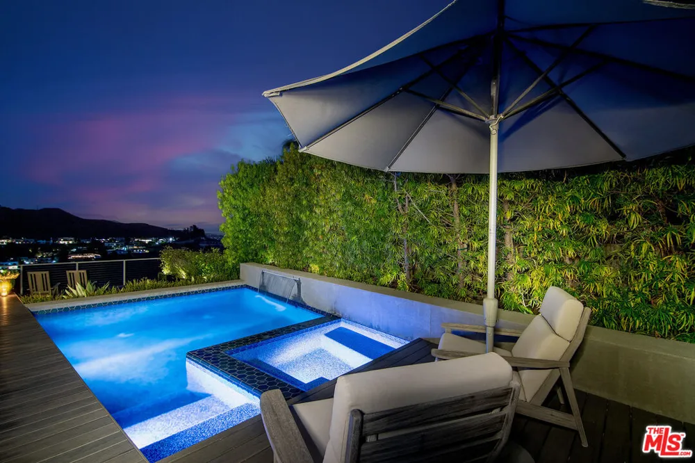 1904 Crescent Heights Boulevard Los Angeles, CA 90069