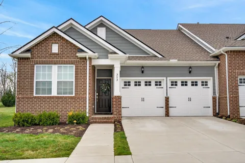 313 Gingerwood Ln