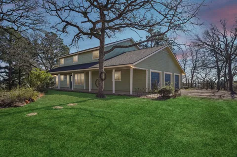 407 Country Lane