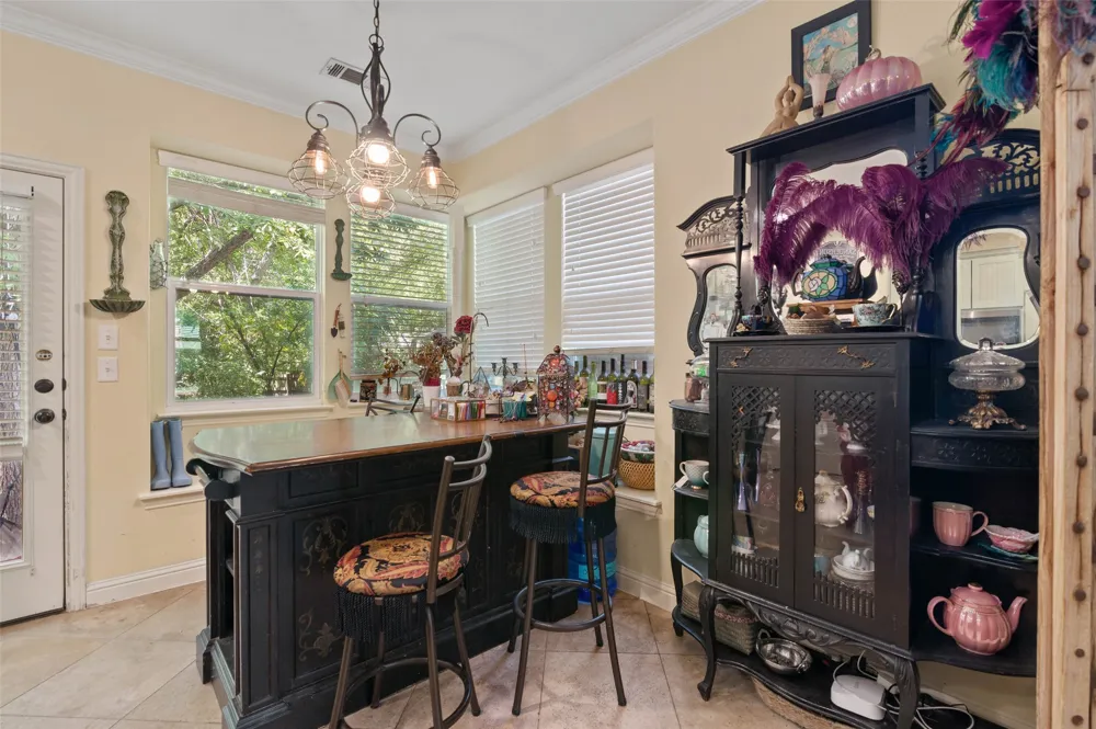 2220 Burning Tree Lane Denton, TX 76209