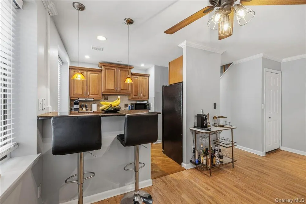 425 Shore Road #2D Long Beach, NY 11561