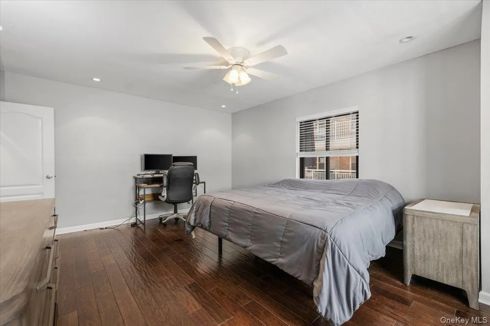 425 Shore Road #2D Long Beach, NY 11561