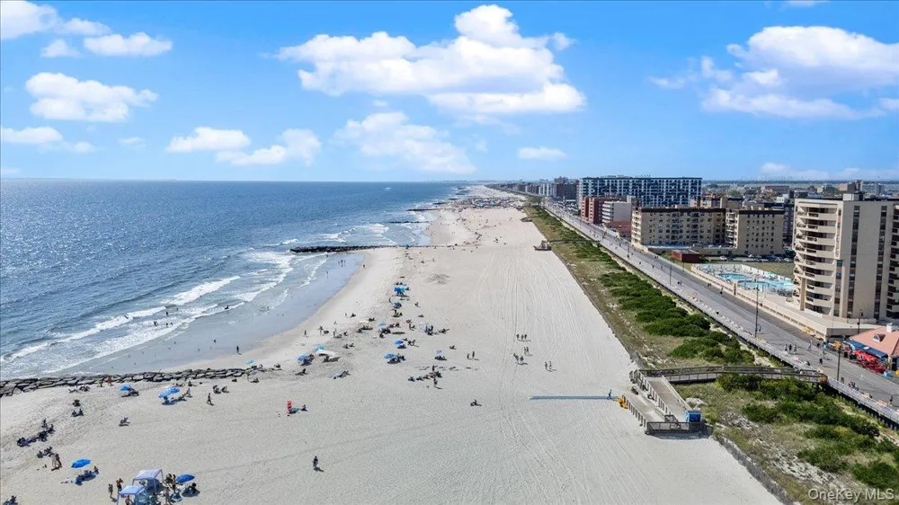 425 Shore Road #2D Long Beach, NY 11561