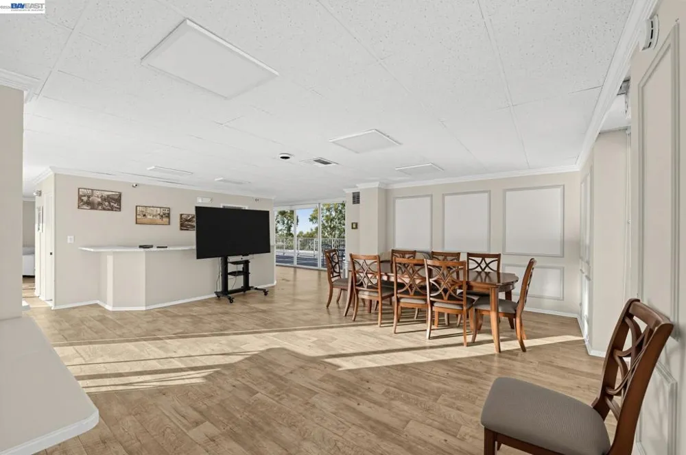 400 Davey Glen Rd #4824 Belmont, CA 94002