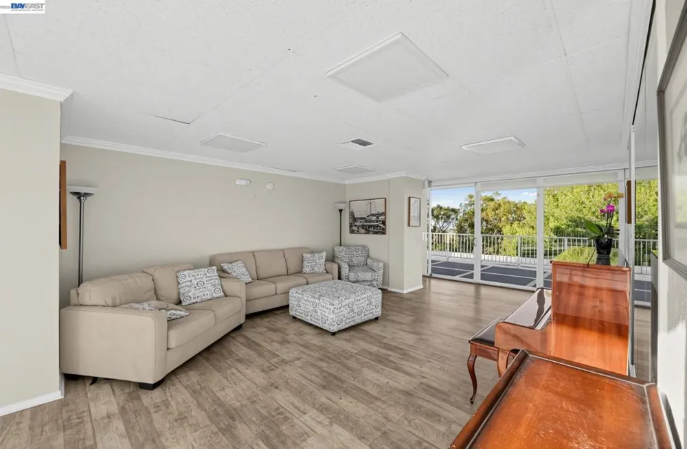 400 Davey Glen Rd #4824 Belmont, CA 94002