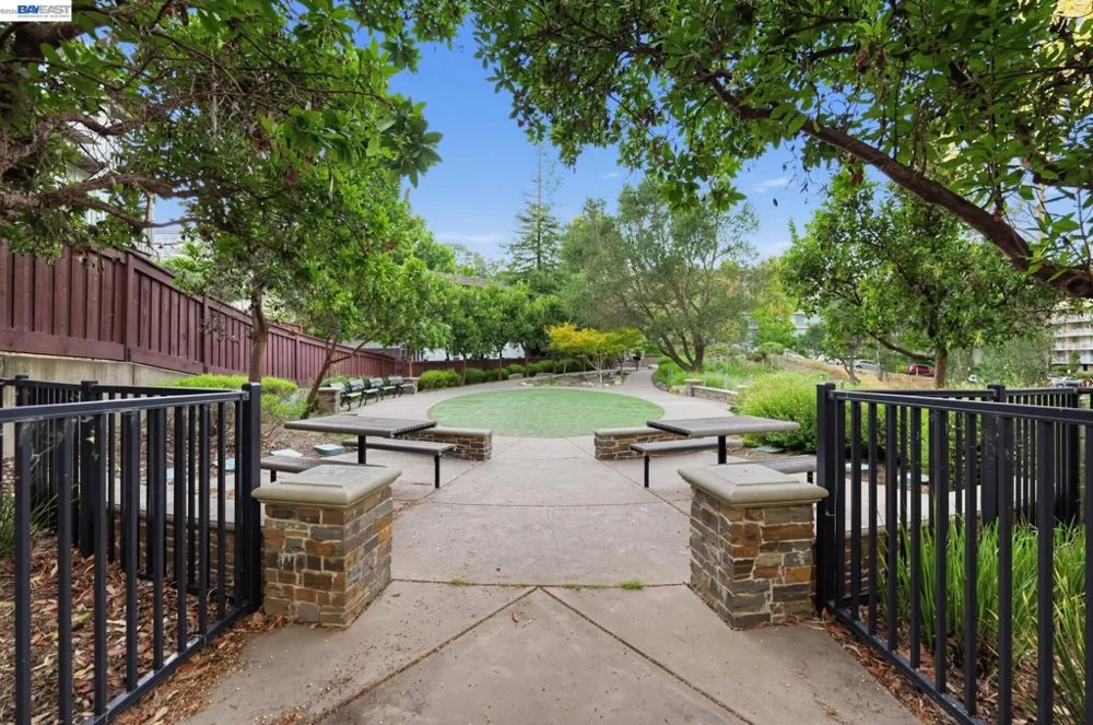 400 Davey Glen Rd #4824 Belmont, CA 94002