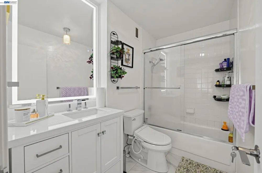 400 Davey Glen Rd #4824 Belmont, CA 94002