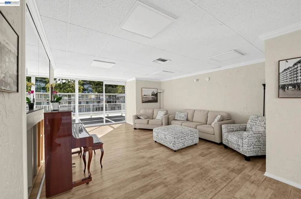 400 Davey Glen Rd #4824 Belmont, CA 94002