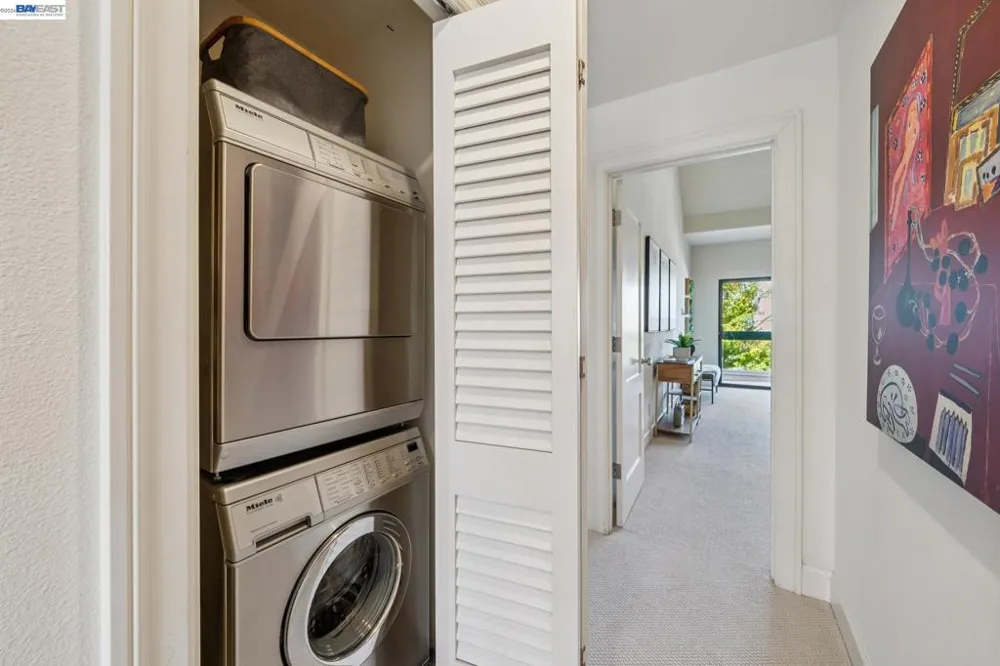 11 REGULUS CT Alameda, CA 94501