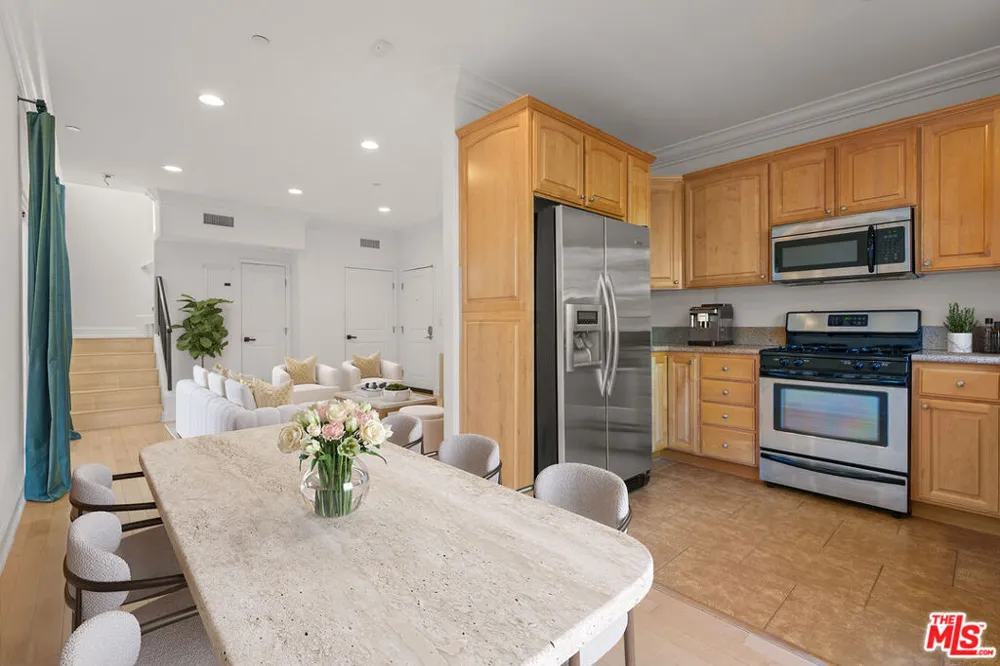 5312 Denny Avenue #7 North Hollywood, CA 91601