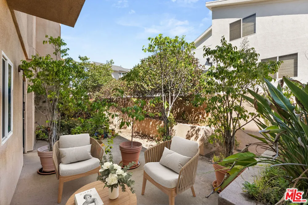 5312 Denny Avenue #7 North Hollywood, CA 91601