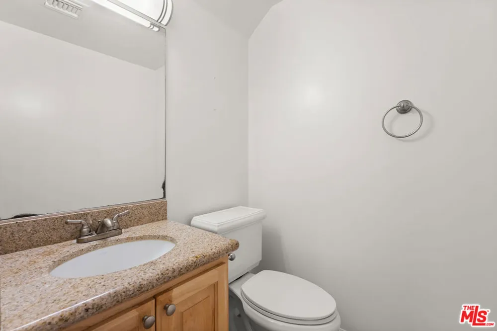 5312 Denny Avenue #7 North Hollywood, CA 91601