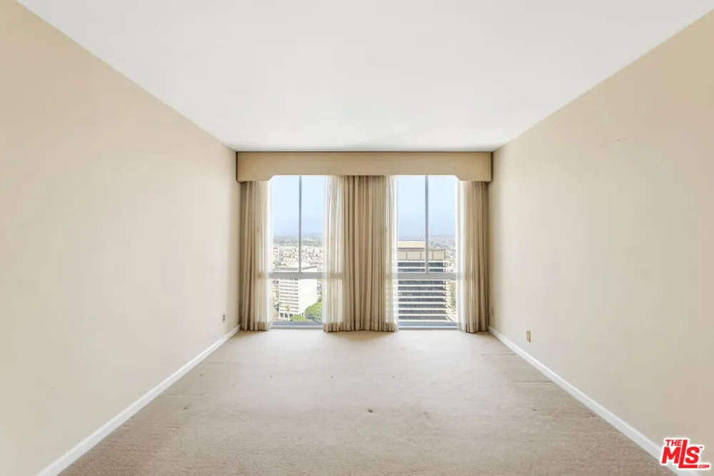 800 W 1st Street #3001 Los Angeles, CA 90012
