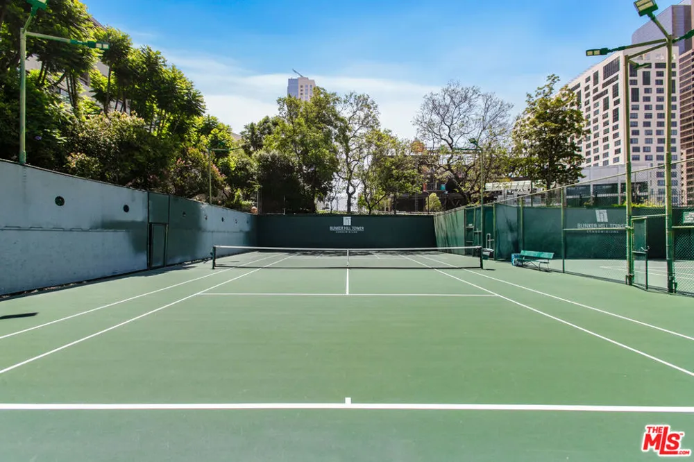 800 W 1st Street #3001 Los Angeles, CA 90012