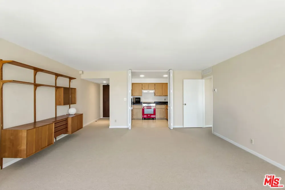 800 W 1st Street #3001 Los Angeles, CA 90012