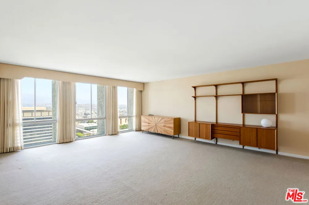 800 W 1st Street #3001 Los Angeles, CA 90012