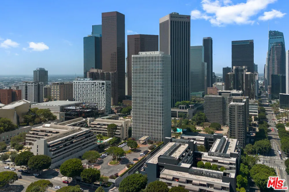 800 W 1st Street #3001 Los Angeles, CA 90012