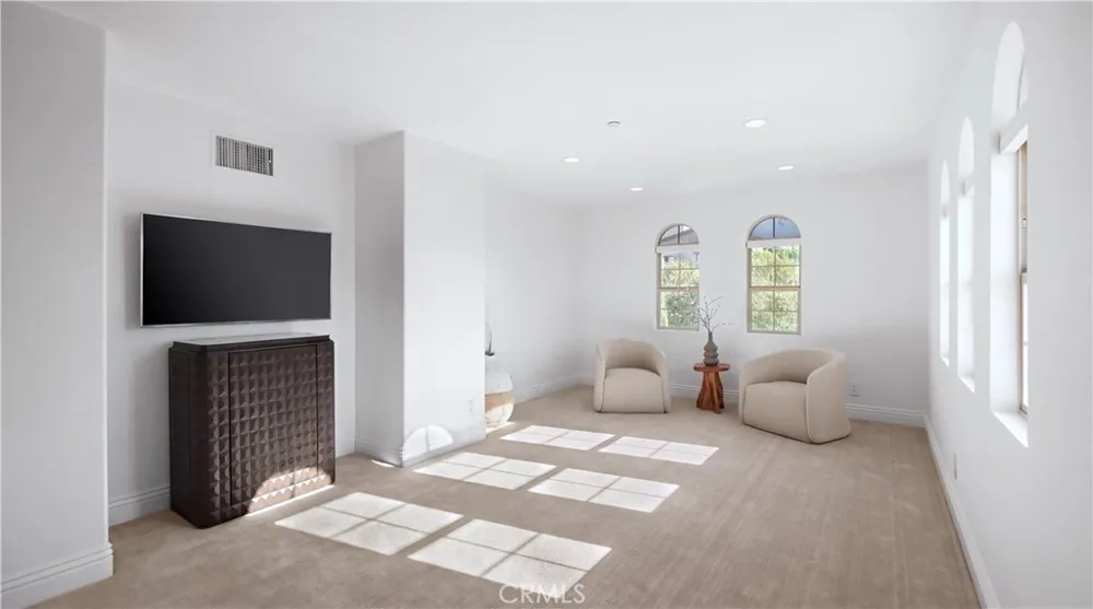 16 Talmont Newport Coast, CA 92657