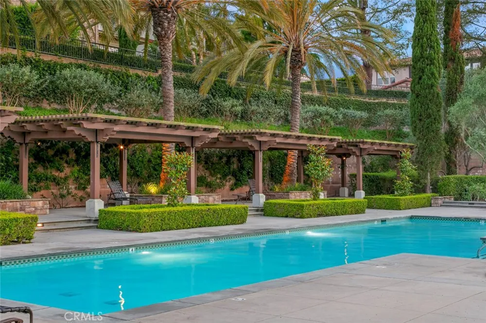 16 Talmont Newport Coast, CA 92657