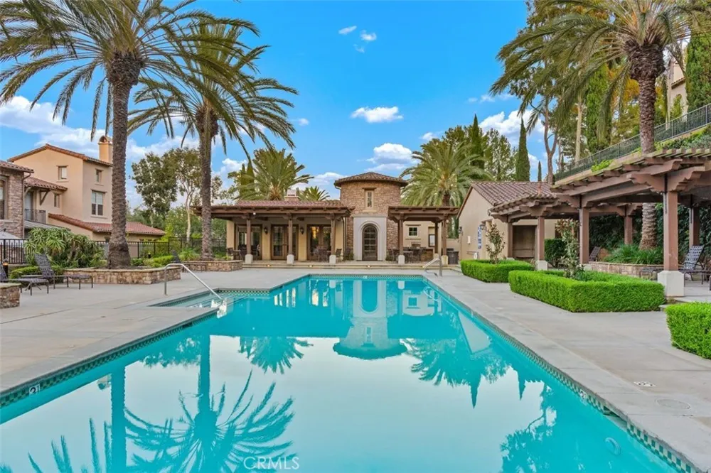 16 Talmont Newport Coast, CA 92657
