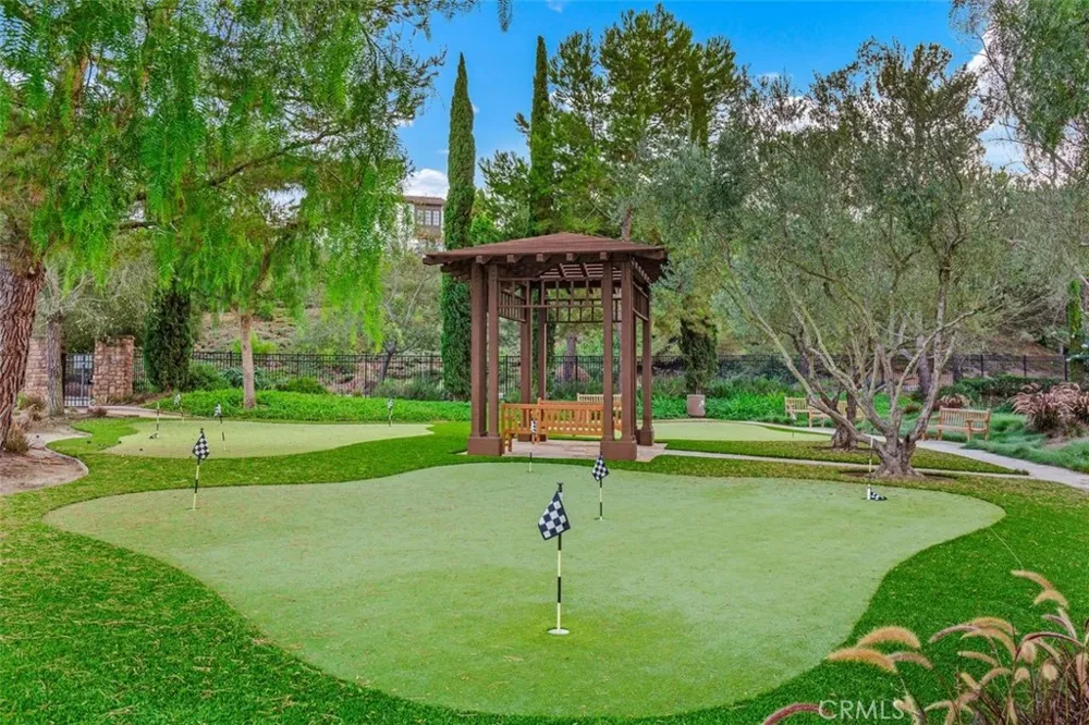 16 Talmont Newport Coast, CA 92657