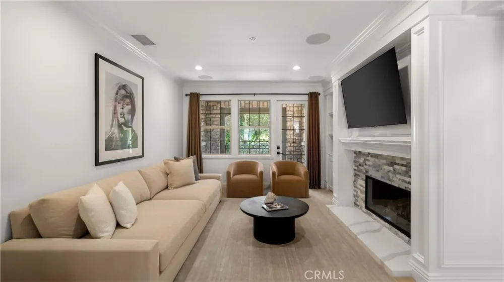 16 Talmont Newport Coast, CA 92657