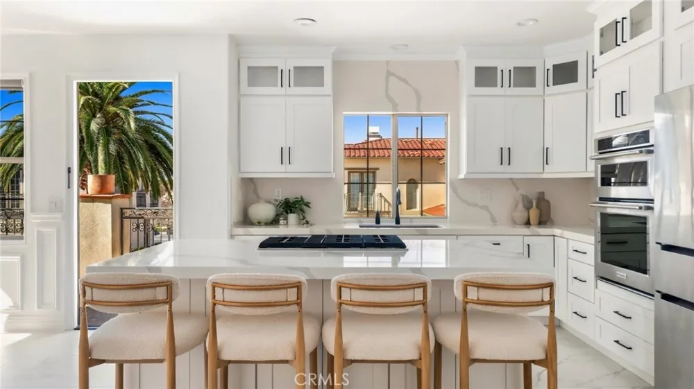 16 Talmont Newport Coast, CA 92657