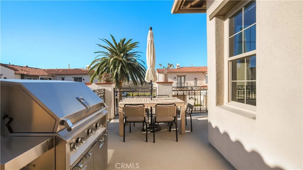 16 Talmont Newport Coast, CA 92657