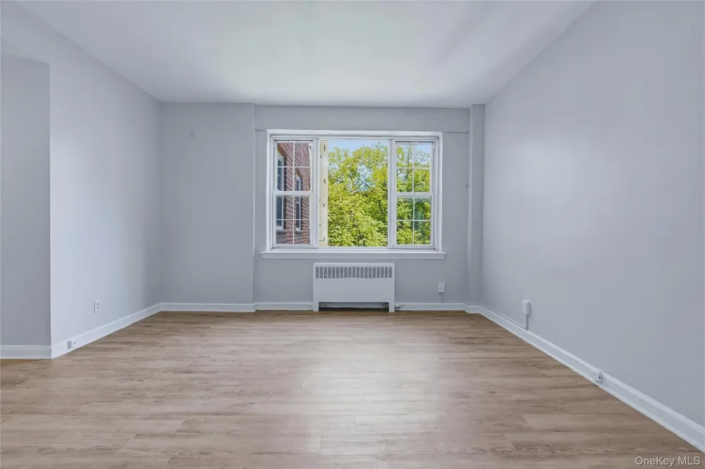 230 Pelham Road #4L New Rochelle, NY 10805