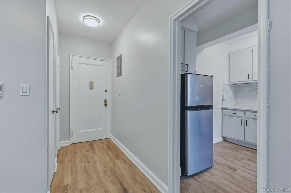 230 Pelham Road #4L New Rochelle, NY 10805