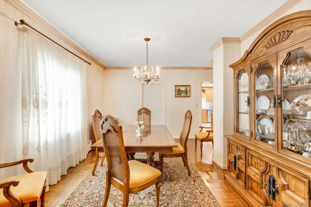 59 11th Street Hicksville, NY 11801