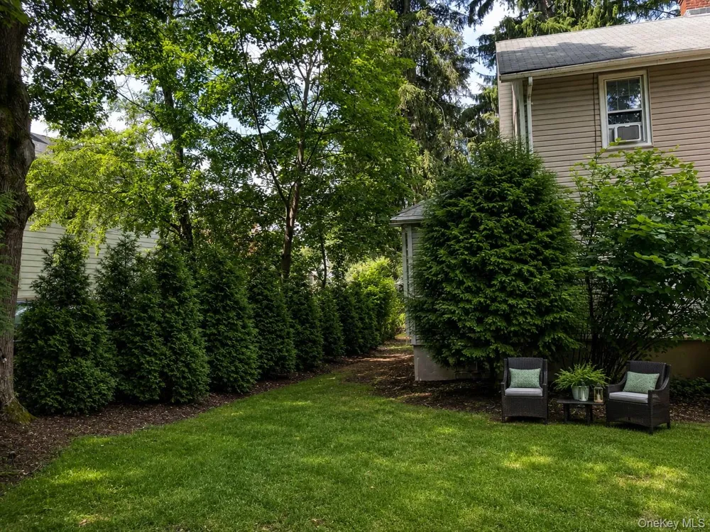 264 Ehrhardt Road Pearl River, NY 10965