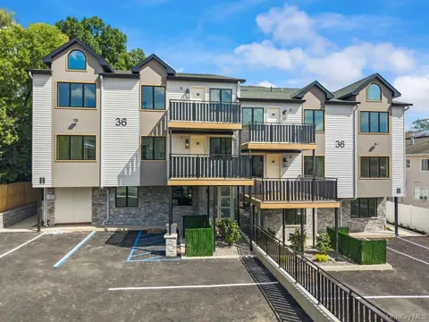36 Calvert Drive #301