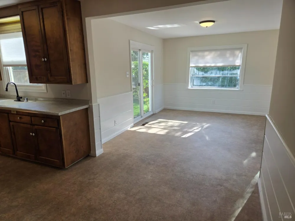 360 Monroe Street Napa, CA 94559