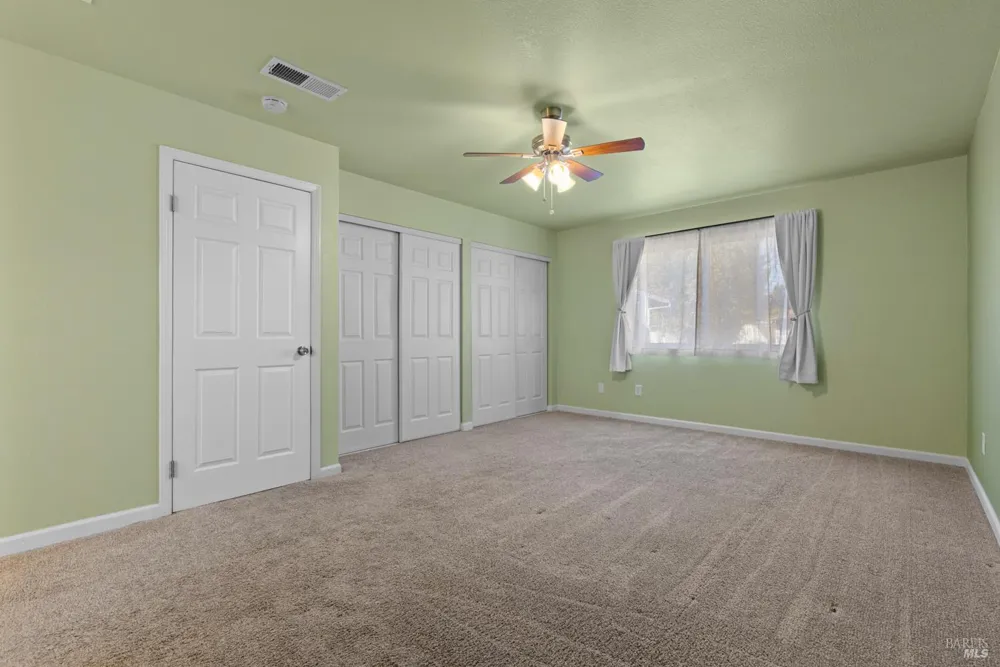 971 Hacienda Circle Rohnert Park, CA 94928