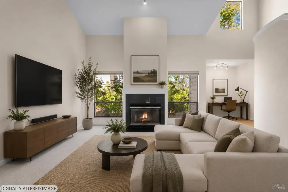 4736 Shade Tree Lane Santa Rosa, CA 95405