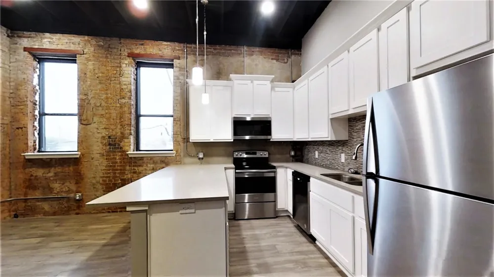 212 Bryan #201 Bryan, TX 77803