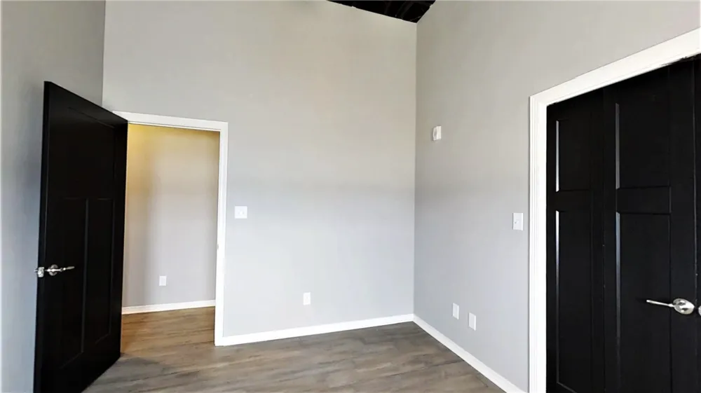 212 Bryan #201 Bryan, TX 77803