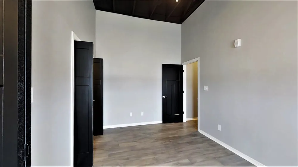 212 Bryan #201 Bryan, TX 77803
