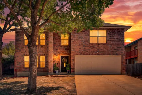 1022 Silverstone Lane