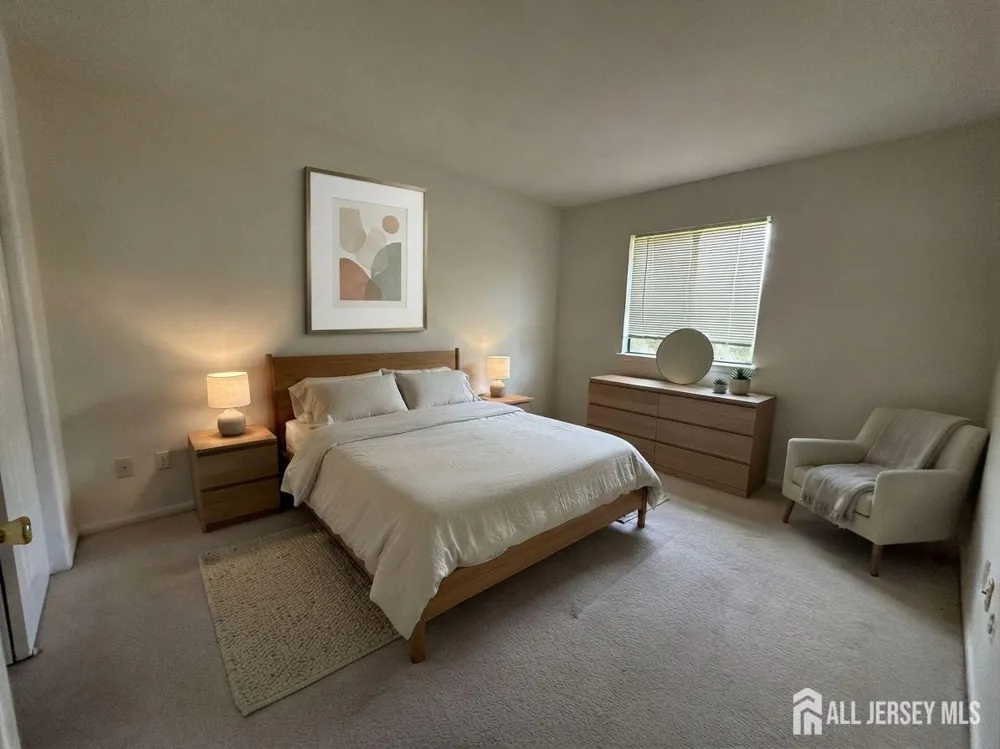 12 Sunflower Court Edison, NJ 08820
