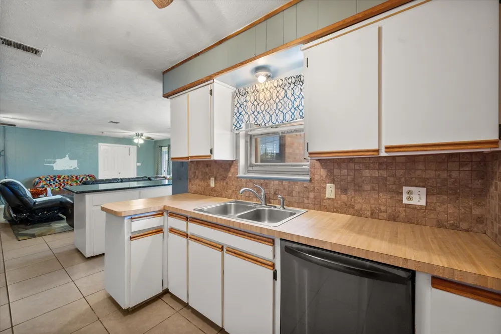3504 Carriage Hill Drive Forest Hill, TX 76140