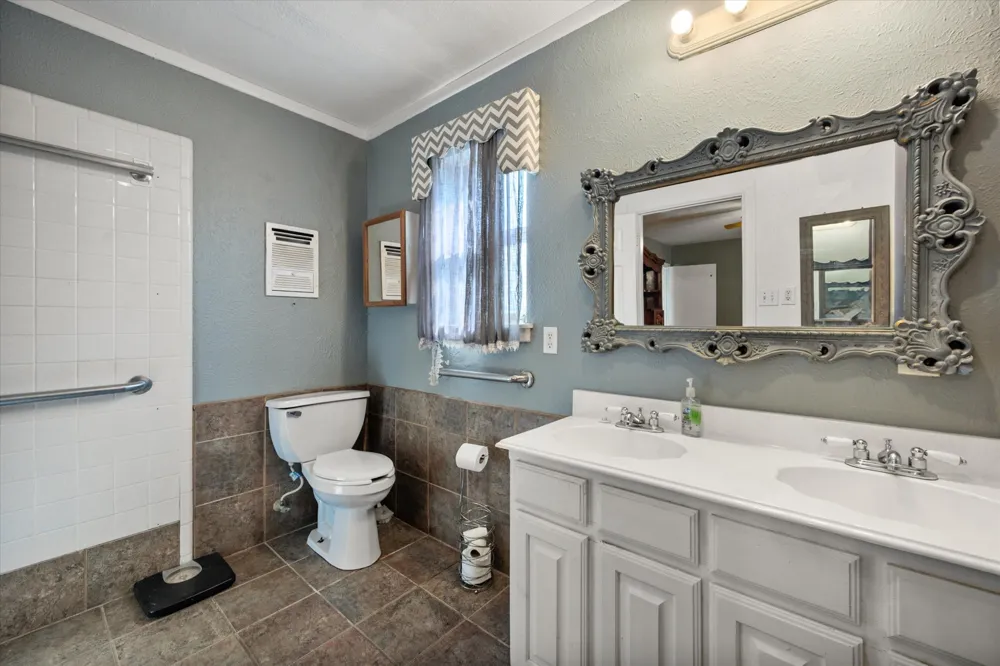 3504 Carriage Hill Drive Forest Hill, TX 76140