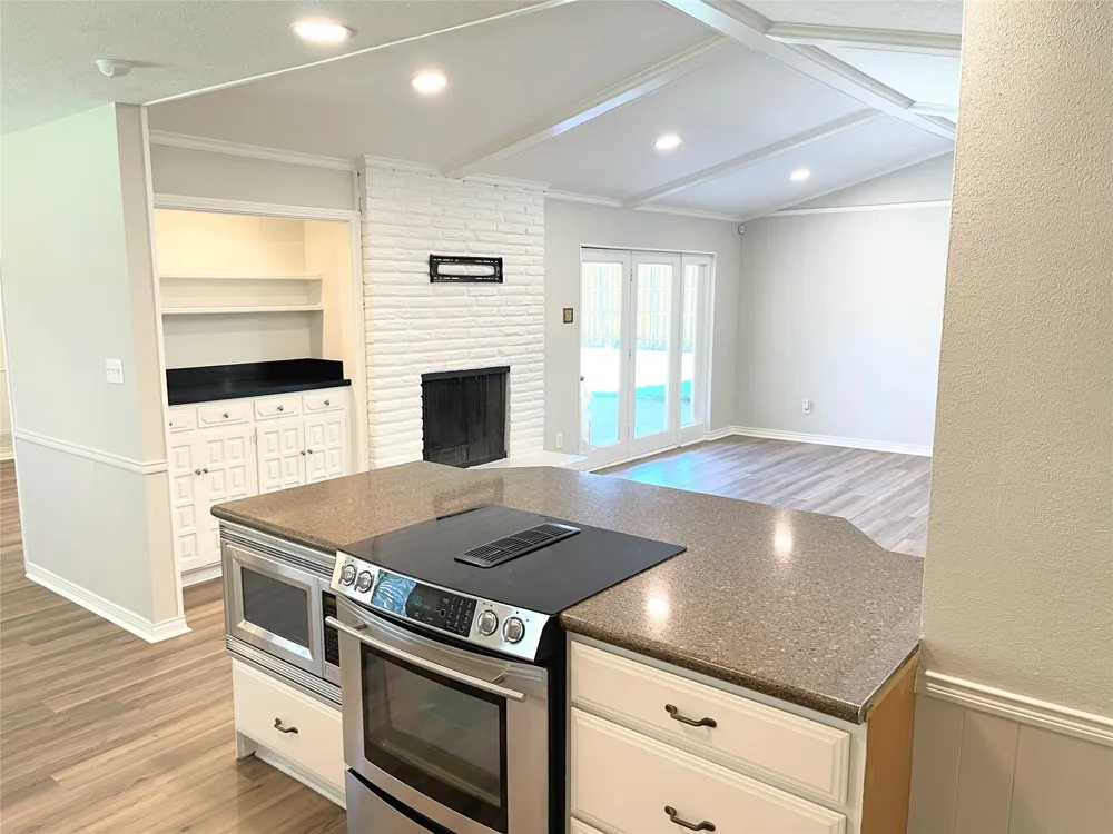 4847 Twin Post Road Dallas, TX 75244