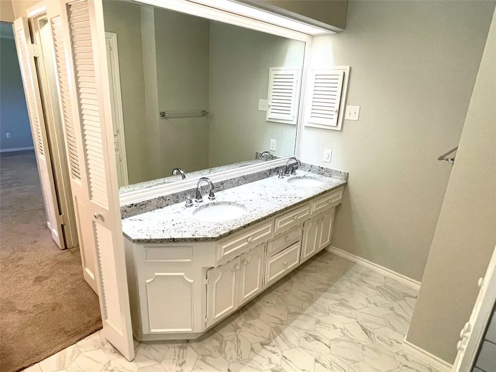 4847 Twin Post Road Dallas, TX 75244