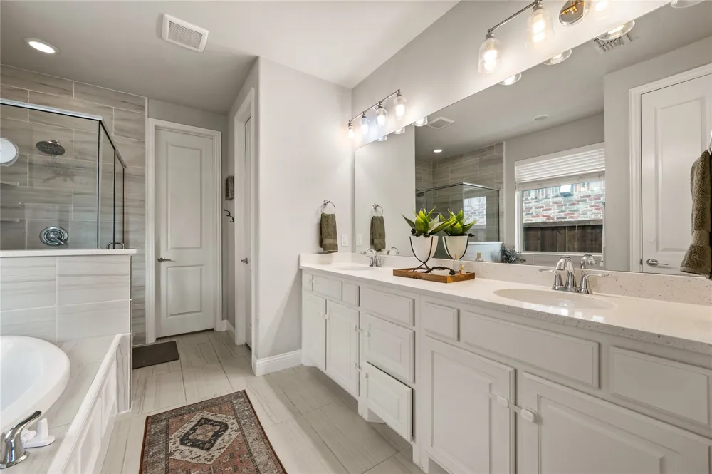 12213 Beatrice Drive Fort Worth, TX 76052